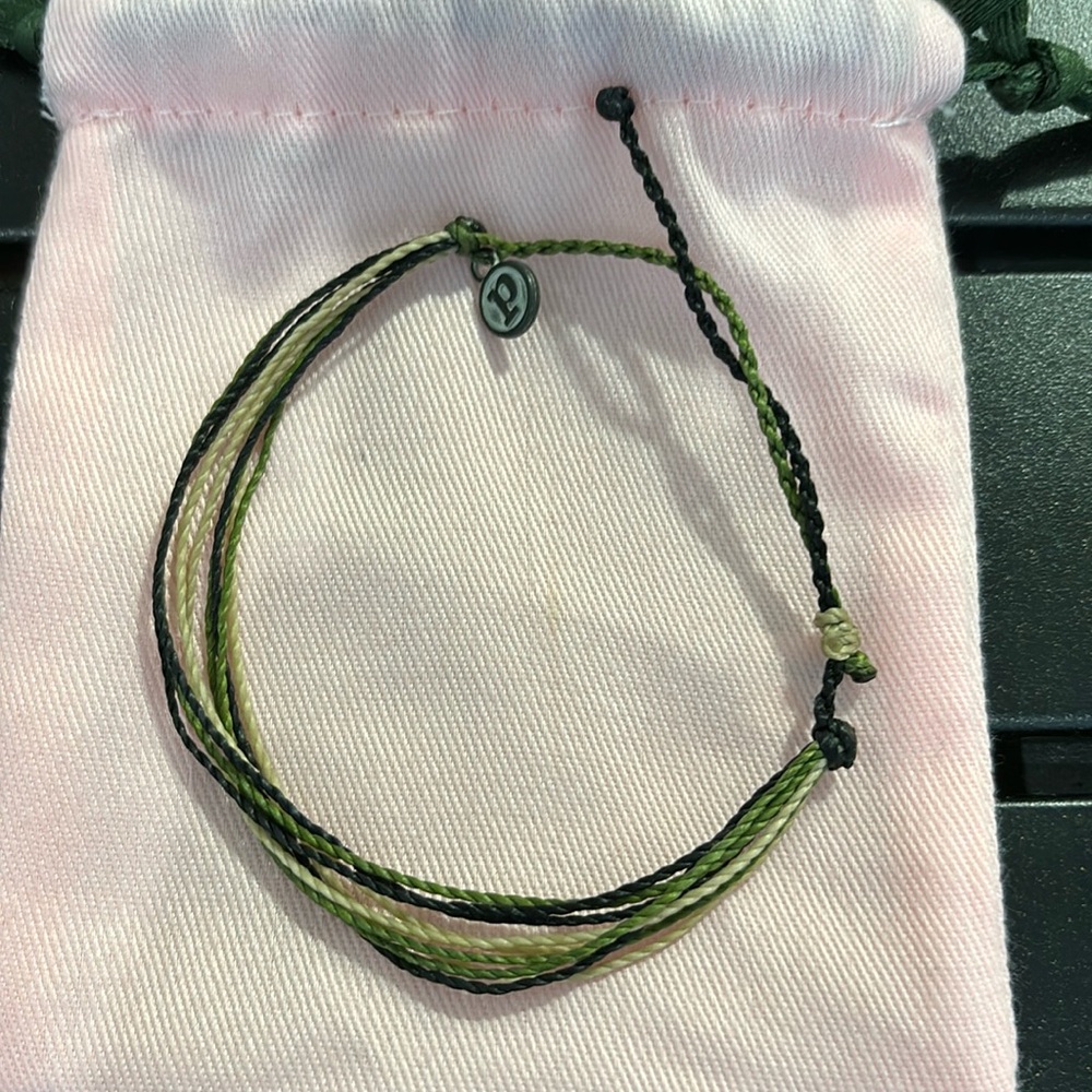 Pura vida bracelet